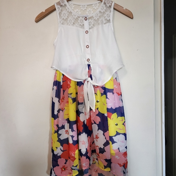 Girls Tied Waist Dress (Size 8) - Picture 3 of 5